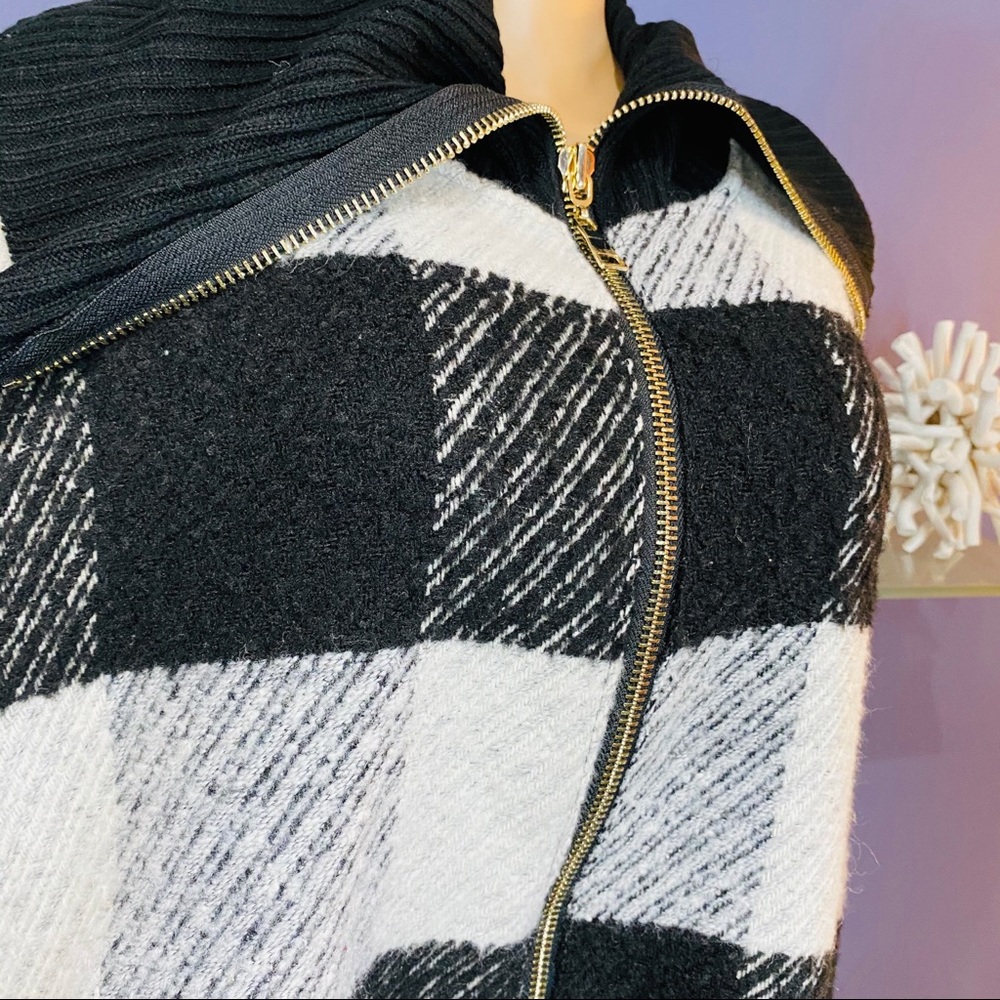 Ashley Stewart Plaid Cape Jacket Coat - Picture 5 of 7